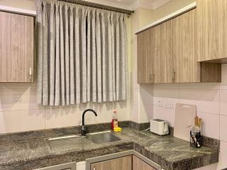 1 Bedroom - 6 mins to Airport - Wanderhome - 5