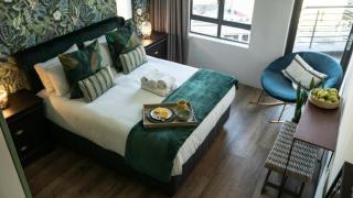 Stylish 2 Bedroom Apartment in Cape Town with Stunning Views - Cape Town - 8