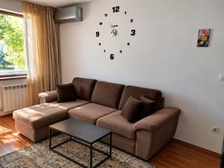 Belvedere F201 2-Bedroom Mountain View & Direct Spa Access - Bansko - 1