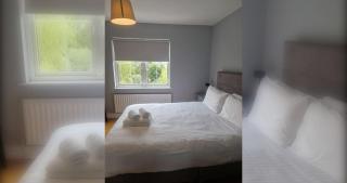 Large Newly updated 3BD Duplex 20Min to Airport - 8
