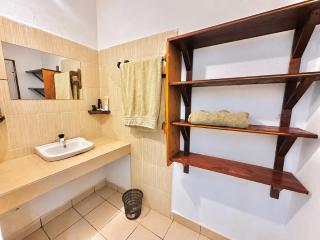 Spacious Galu 1BR 10 Min Walk to Beach Diani - 4
