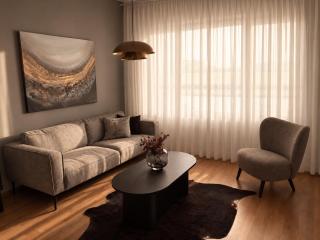 Cozy Downtown Apartment With Sauna & Parking - Ailo Apartments - 3