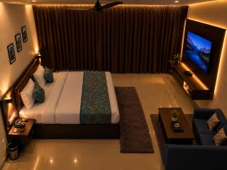 Hotel Corporate Inn - 2