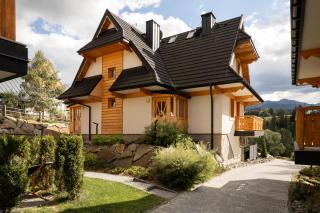 Dom Hrabiego Tatrzańska Polana with Mountain View, Private Jacuzzi & Free Parking by Downtown Apartments - 9
