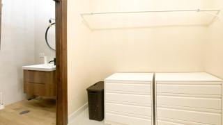 Newly renovated, fully equipped room - 5