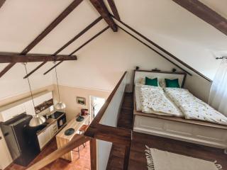 GARDEN OASIS GUEST HOUSE - 7