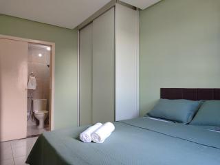 Apartamento à 200m da Orla. - 4