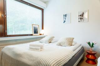 Lapland-themed bedrooms, game corner, free parking - 6