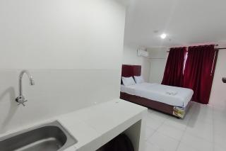 Townhouse Oak Sentraland Santorini Apartment - 6
