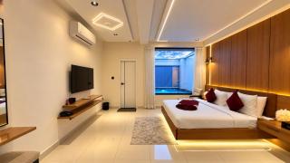 The Sultan Hotel - 8