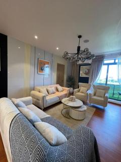 Uniquely styled 2 bedroom apartment - 7