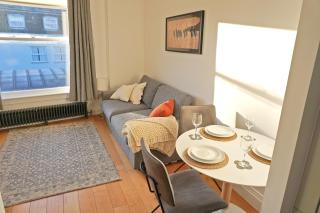 Temple Bar 1BD Large & Newly Upgraded Sleeps 4 - 4
