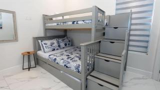 Sleeps 12 Pool Walk to Beach - 5