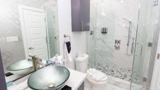 Sleeps 12 Pool Walk to Beach - 3
