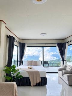 ภูทองแคมป์ ภูชี้ฟ้า Phuthong Camp - 1