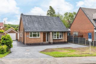 Stylish 4-Bed Home with Modern Open-Plan Living - 2