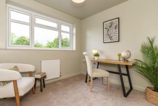 Stylish 4-Bed Home with Modern Open-Plan Living - 5