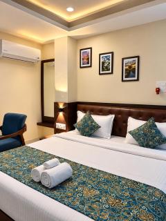Hotel Corporate Inn - 1