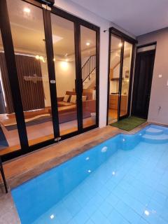 Villa Almahyra Batu - 9