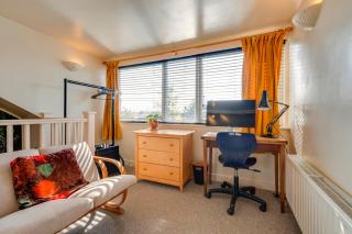 Charming Spacious Flat over 2 Floors on Mill Rd - Pass the Keys - 1