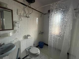 Aashvi homes - Rooms with Balcony - 8