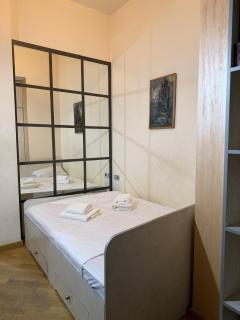Yerevan Center Guest House - 2