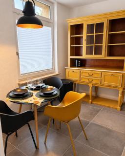 7Seas City Apartment I 6 P I Design I Netflix - 6