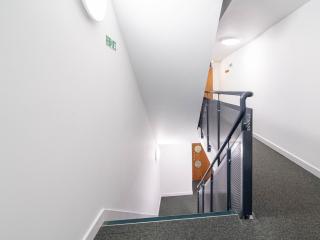 Leeds Luxury 2-Bed Apartment | Heart of City Centre - 7