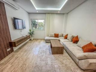 Charming 2 Bedrooms - Wifi - Parking - Near Stadium - 1