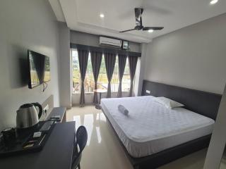 hotel leela - 6