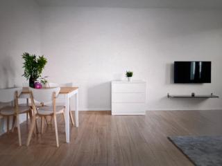 Elegante Alpine Ferienwohnung in Gstaad mit Bergblick und Ruhiger Lage - 9