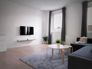Elegante Alpine Ferienwohnung in Gstaad mit Bergblick und Ruhiger Lage - 6