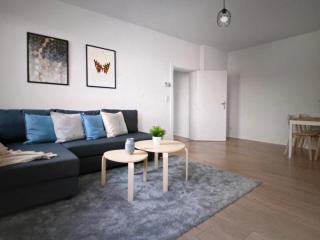 Elegante Alpine Ferienwohnung in Gstaad mit Bergblick und Ruhiger Lage - 5