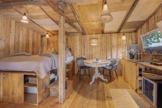 Glamping Cottage With Hot Tub - 1