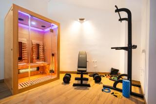 Spacious Apartment for 8 - Sauna, Fitness, Terrace & Grill - Senozece Village - 4
