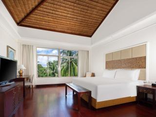 Grand Mercure & Spa Sanya Yalong Bay - Huayu Resort Hotel Enjoy a 20-minute massage session - 1