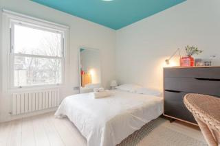 Stylish 2 Bedroom Apartment in London - 7