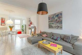 Stylish 2 Bedroom Apartment in London - 5