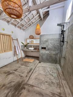 Diviya Bungalow and Cantina - 7