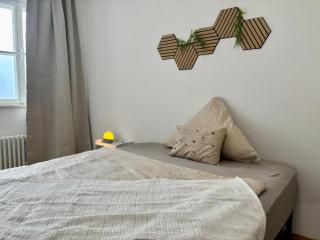 City Apartment Top 3 - 5