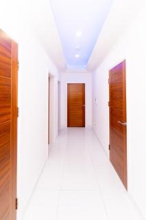 Spacious 2-Bedroom Apartment Near Leeds Centre - 4