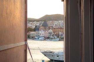 Central 53 Luxury Studios Mytilene - 4