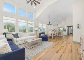 Luxury Beach Home with Heated Pool - 8
