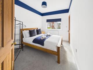 A spacious flat in the heart of town - 4