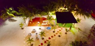 Sherra's Tropical Retreat - 9