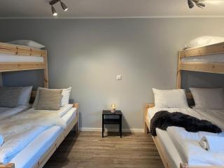 Grand Mountain Retreat Cabin - Panoramic Views - 2