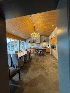 Grand Mountain Retreat Cabin - Panoramic Views - 7