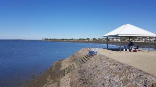 Manly Bayside Retreat 3BR 2BA Free Parking - 5