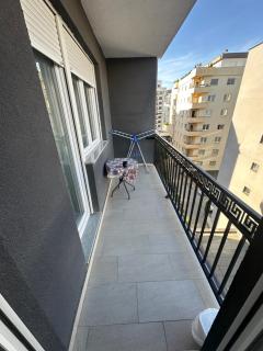 T-L Apartment - 1