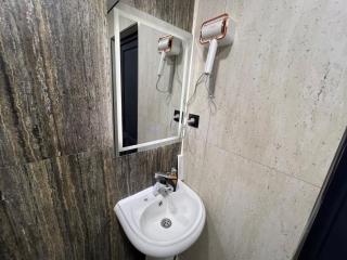 SkyGate Hotel - 1
